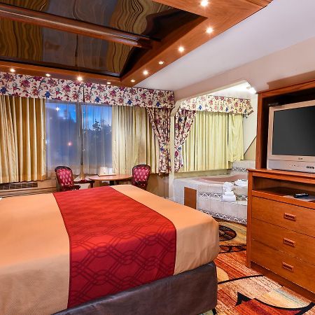 Vagabond Inn Лонг Бийч Екстериор снимка