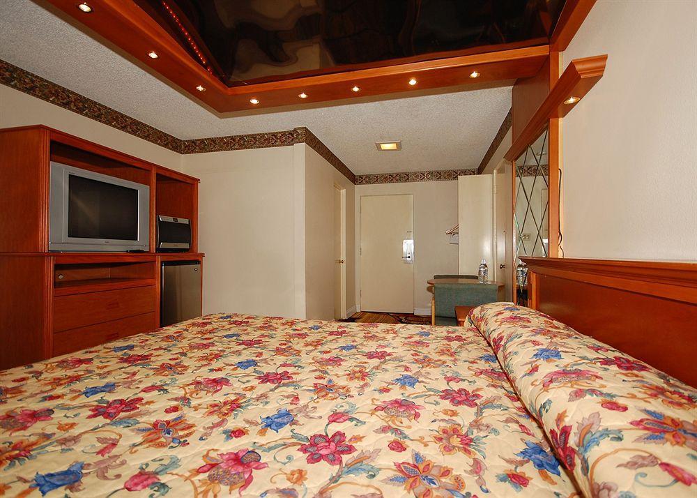 Vagabond Inn Лонг Бийч Екстериор снимка
