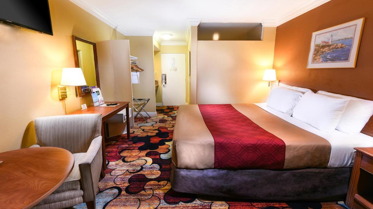 Vagabond Inn Лонг Бийч Екстериор снимка