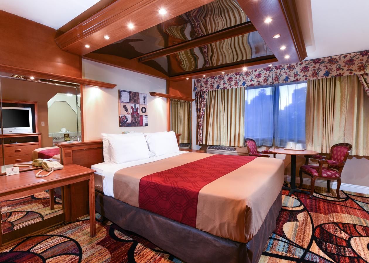 Vagabond Inn Лонг Бийч Екстериор снимка
