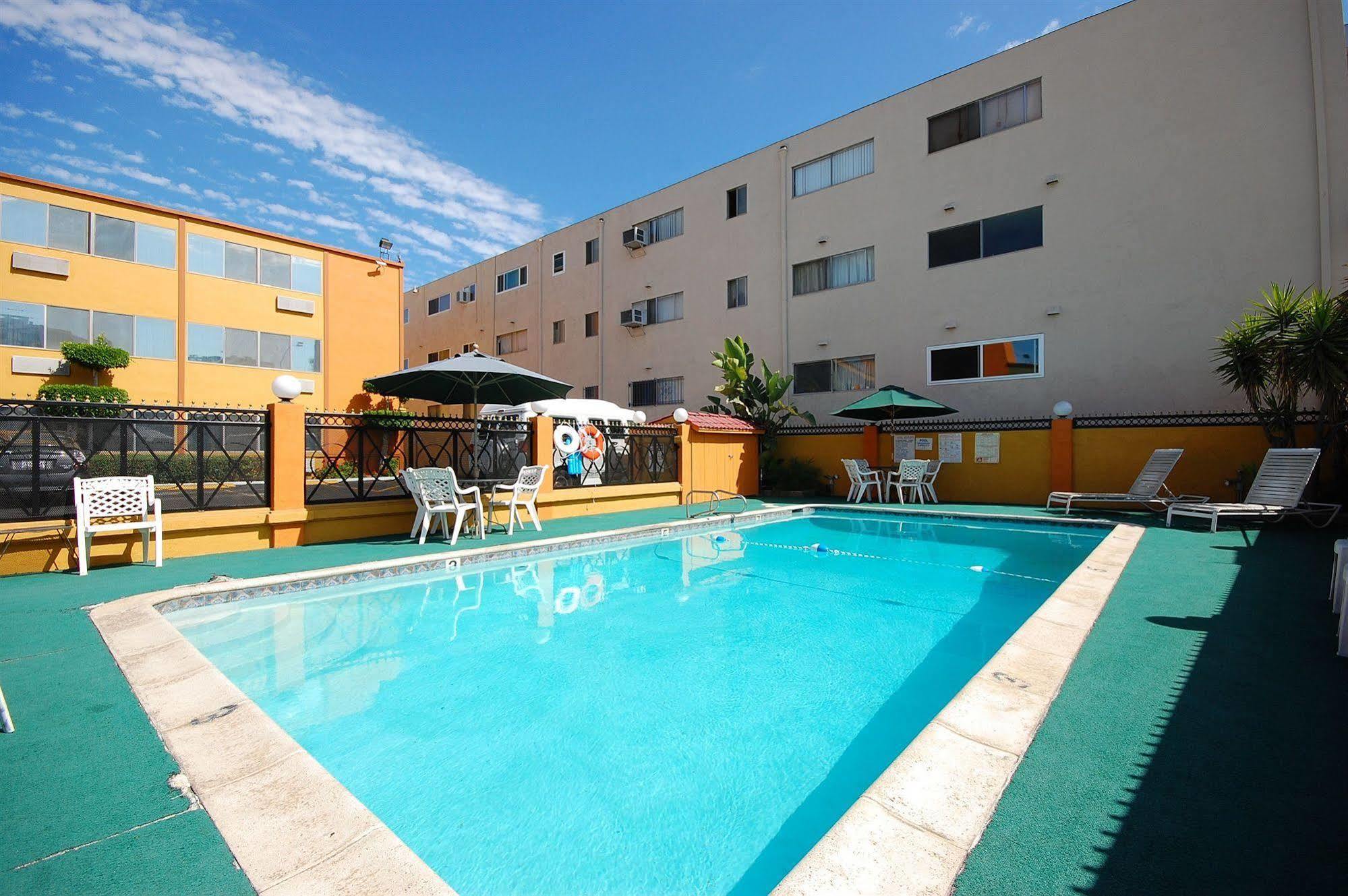 Vagabond Inn Лонг Бийч Екстериор снимка